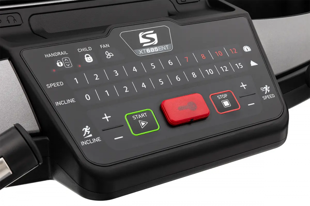 Беговая дорожка SPIRIT XT685 DC ENT Black